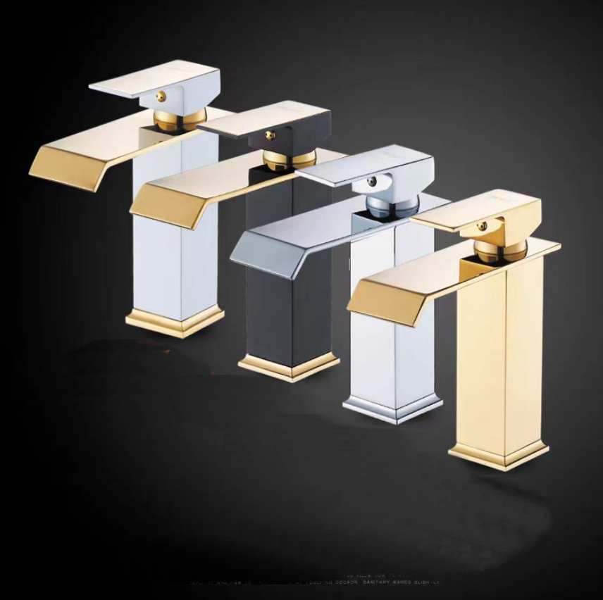 Home Bathroom With Two Toilets - ก๊อกน้ำอ่างล้างหน้าแบบสองระบบ น้ำร้อนน้ำเย็น สำหรับใช้ในบ้าน เหมาะสำหรับห้องน้ำและห้องสุขา